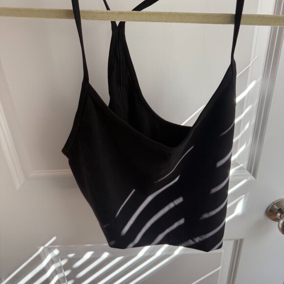 Vuori AllTheFeels All the Feels Tank Sz M NWOT Black - Picture 2 of 3